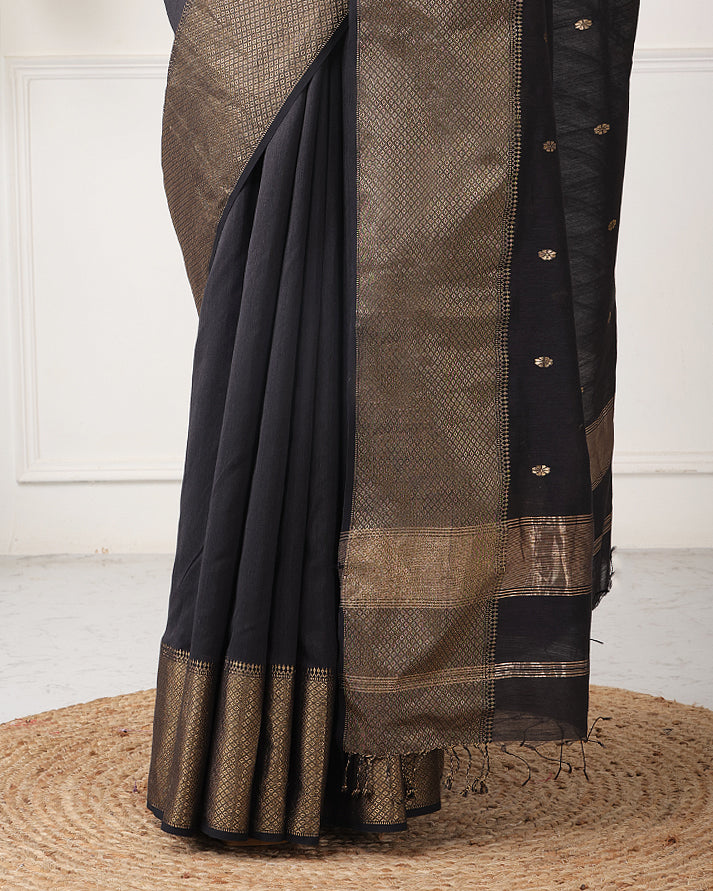 Surmeh Maheshwari Silk Saree with Zari Border and Pallu