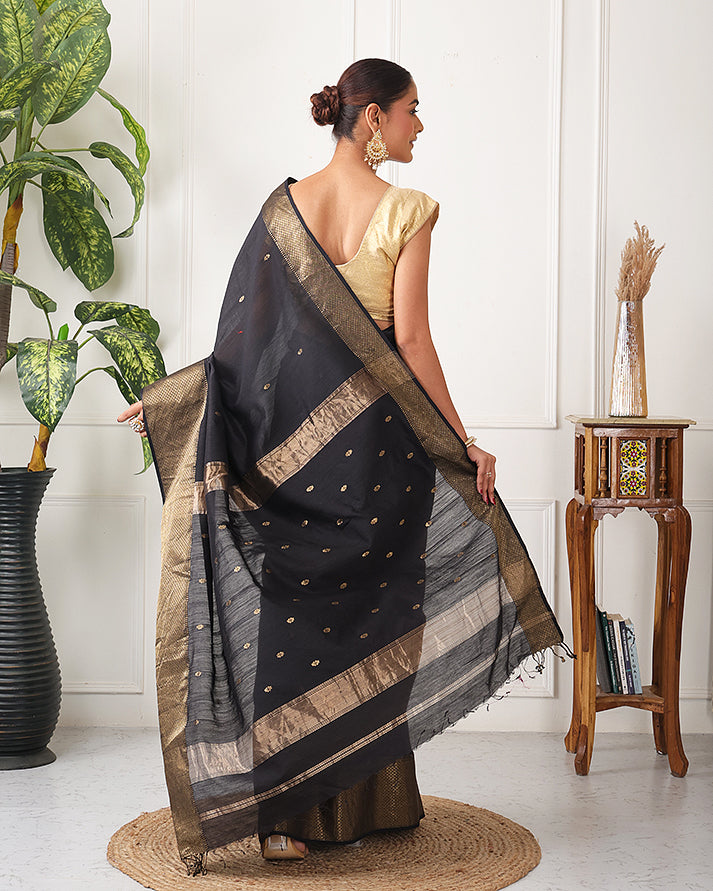 Surmeh Maheshwari Silk Saree with Zari Border and Pallu