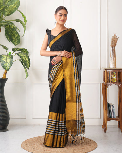 Tamas Bengal Mul cotton saree with Zari and Unstiched Blouse