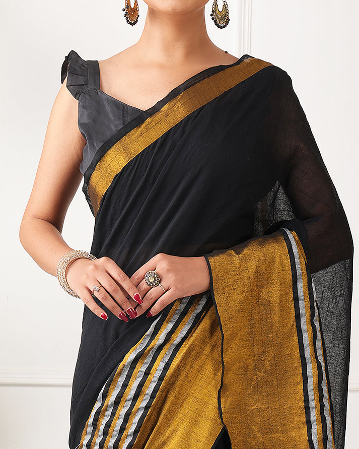 Tamas Bengal Mul cotton saree with Zari and Unstiched Blouse