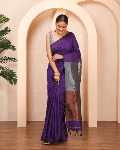 Indraneel Bengal Khadi cotton saree with Unstiched Blouse