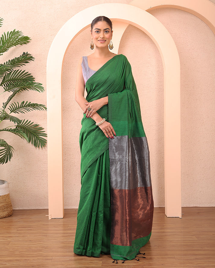 Harit-tara Bengal Khadi cotton saree with Unstiched Blouse