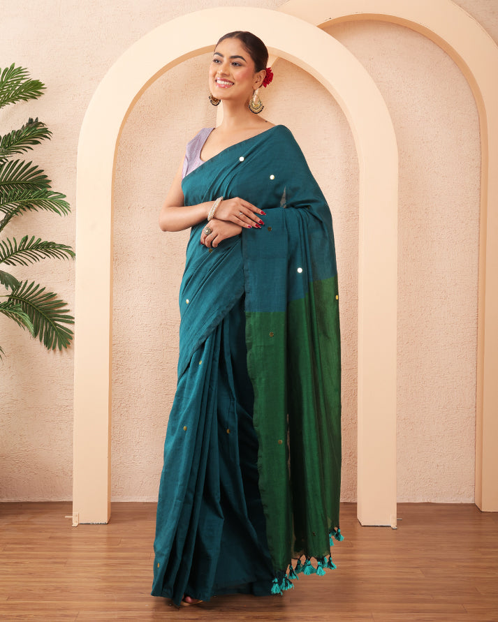 Vamika Khadi Cotton Bengal Saree With Stars and Unstiched Blouse