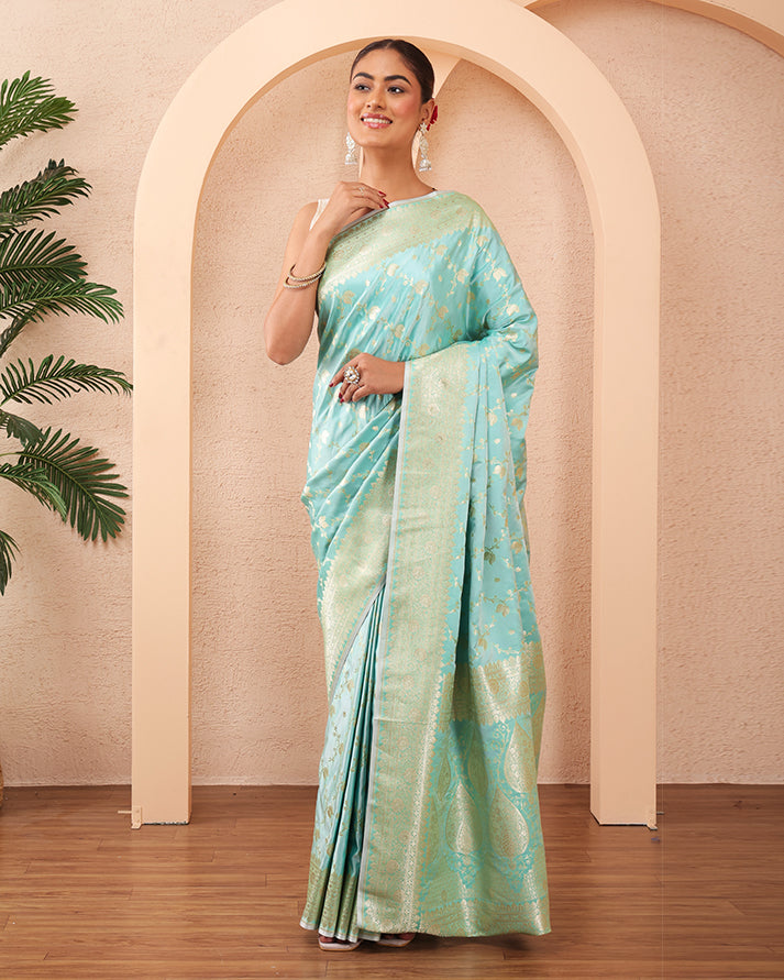 Soormaeyi Mushroo Silk Banarasi saree with Unstiched Blouse