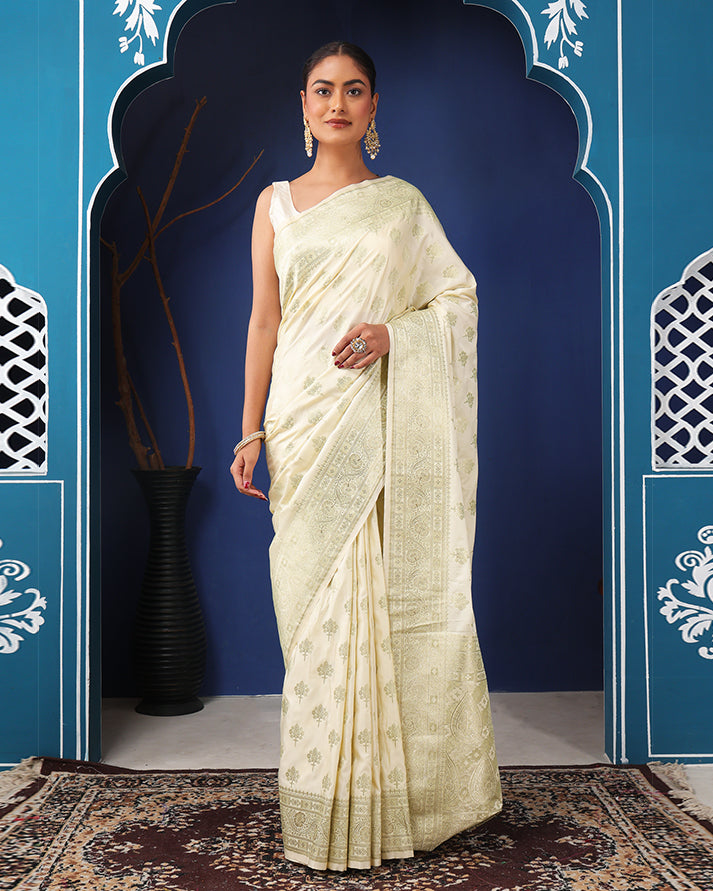 Zarsheen Mushroo Silk Banarasi saree with Woven Border & Unstiched Blouse