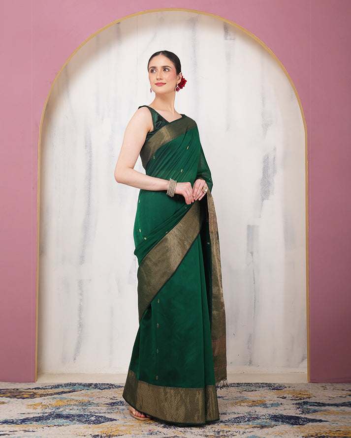 Zarrin Maheshwari Silk Saree with Zari Border and Pallu