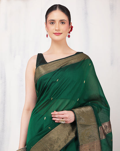 Zarrin Maheshwari Silk Saree with Zari Border and Pallu