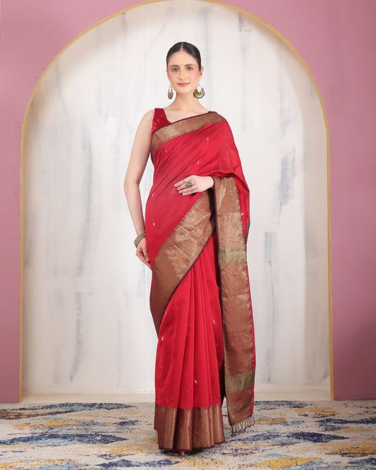 Manik Maheshwari Silk Saree with Zari Border and Pallu with Unstiched Blouse
