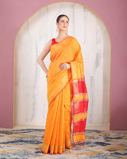 Aruna Maheshwari Silk Saree with Zari Border and Pallu with Unstiched Blouse