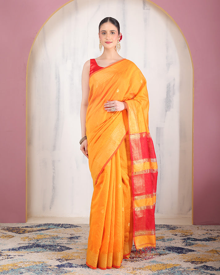 Aruna Maheshwari Silk Saree with Zari Border and Pallu with Unstiched Blouse