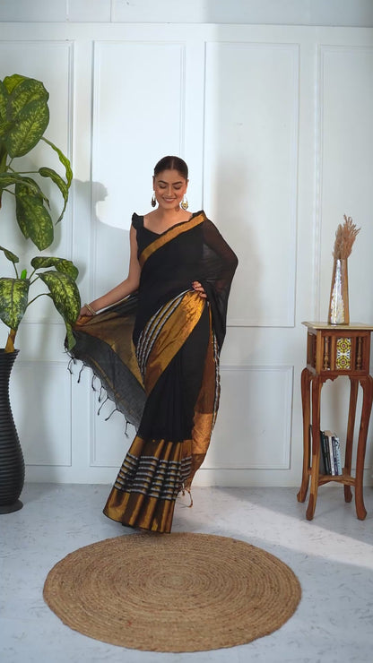 Tamas Bengal Mul cotton saree with Zari and Unstiched Blouse