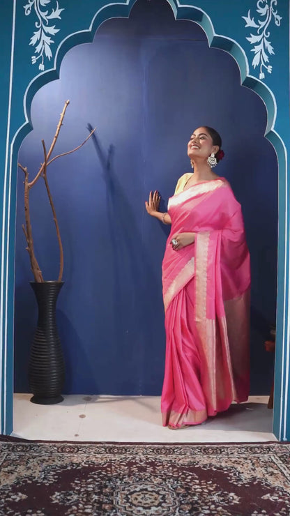 Mridula Mushroo Silk Banarasi saree with Unstiched Blouse