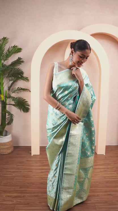 Soormaeyi Mushroo Silk Banarasi saree with Unstiched Blouse